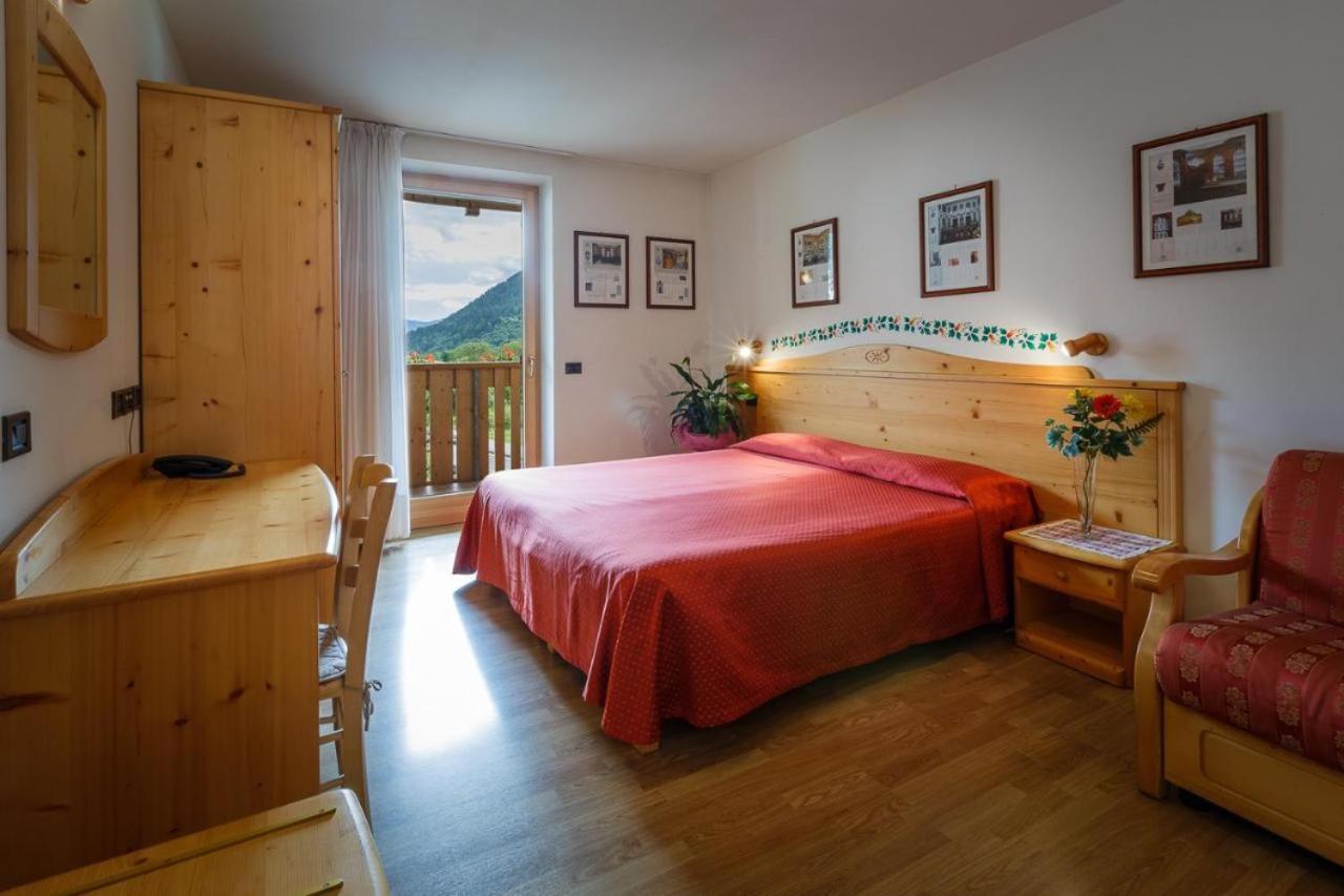 Hotel La Locanda Pinzolo Dış mekan fotoğraf