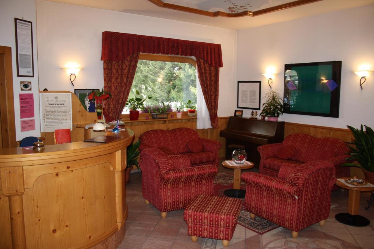 Hotel La Locanda Pinzolo Dış mekan fotoğraf